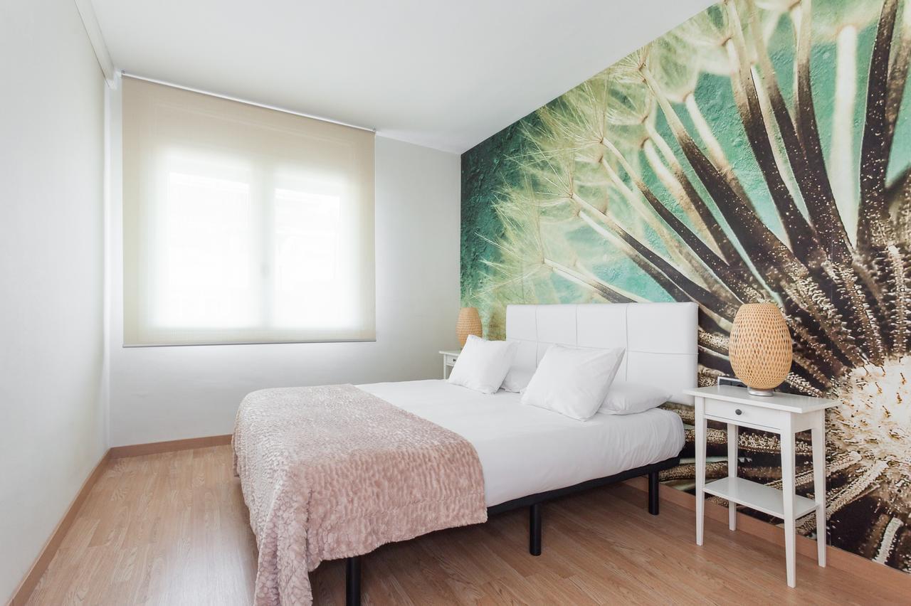 Art House Fira Apartments Barcelona Exterior photo