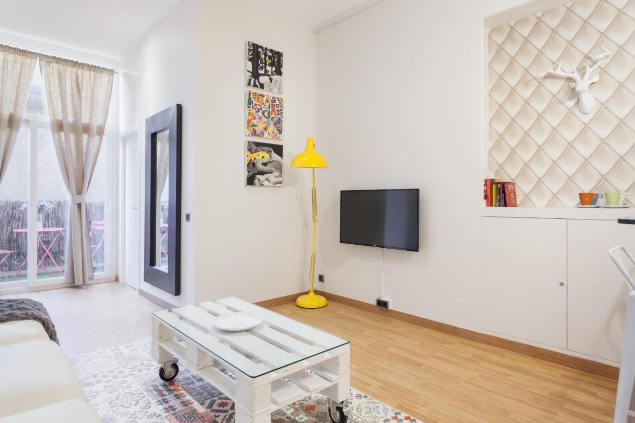 Art House Fira Apartments Barcelona Exterior photo